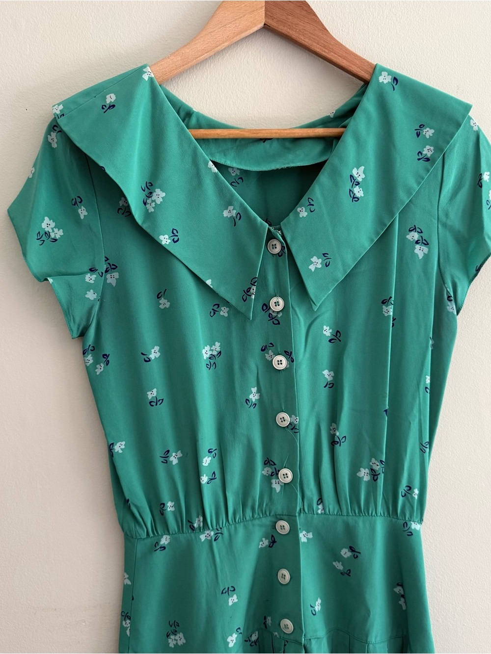 Vintage Silk Teal Floral Midi Pleated Dress with Peter Pan Collar - Picture 5 of 8